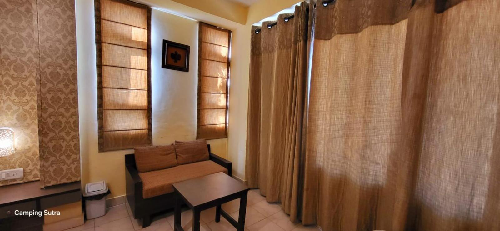 Hotel The Club Nine Mukteshwar Ngoại thất bức ảnh