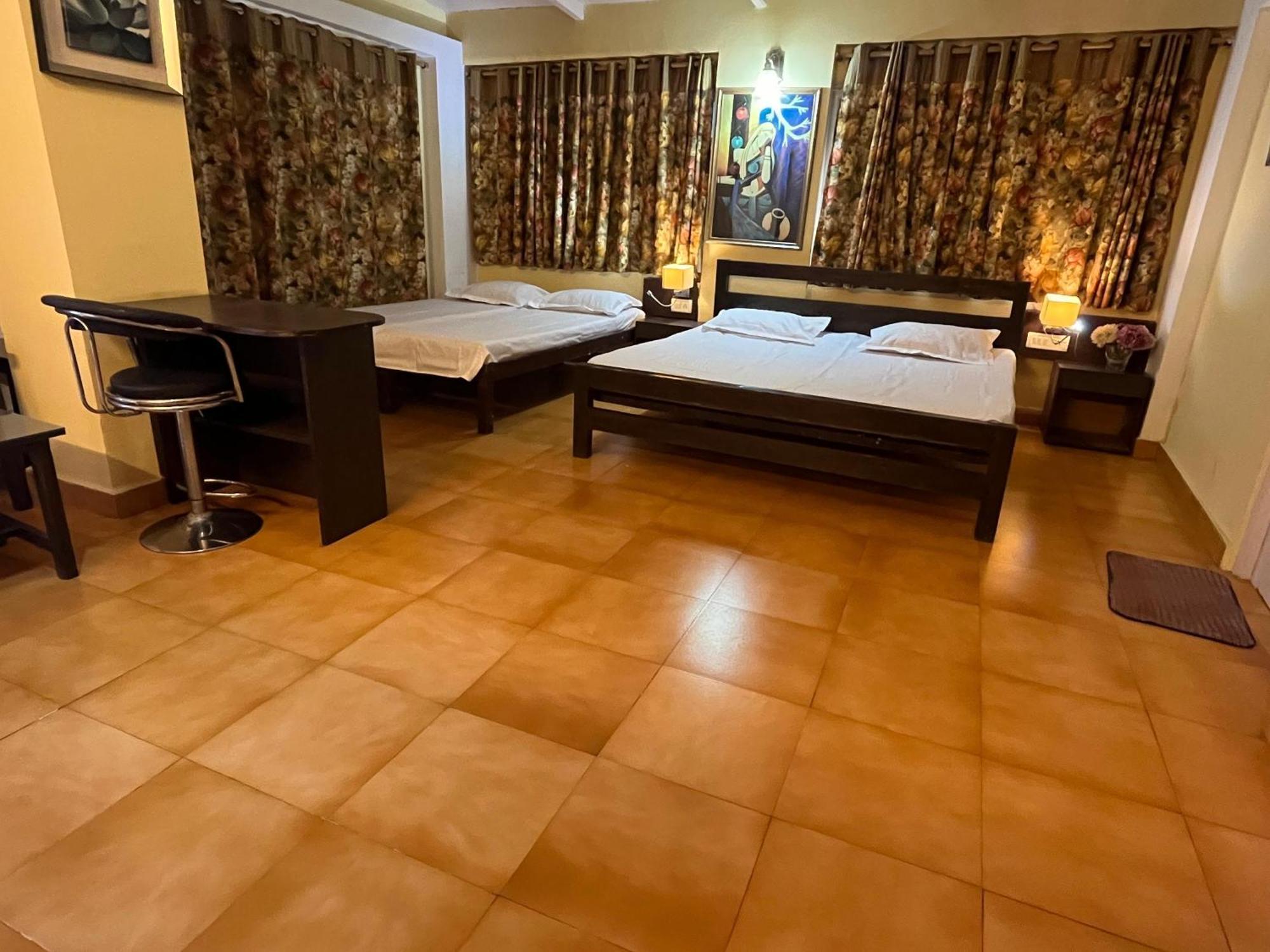 Hotel The Club Nine Mukteshwar Ngoại thất bức ảnh